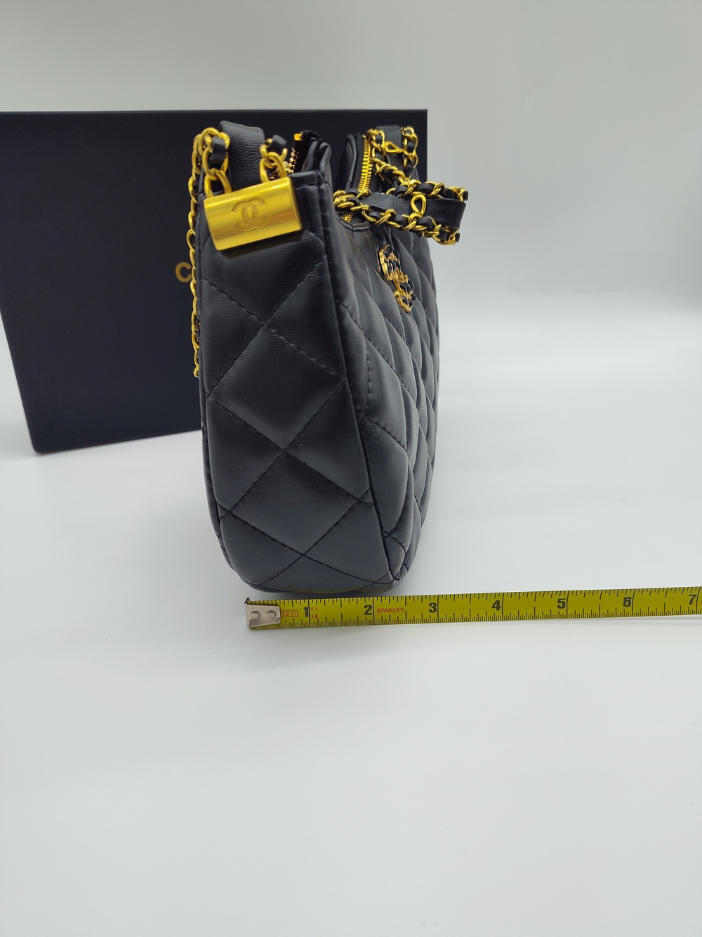 CHANEL Makeup Quilted Chain Shoulder Pouch Black Gold Vanity Bag GWP - Picture 10 of 15